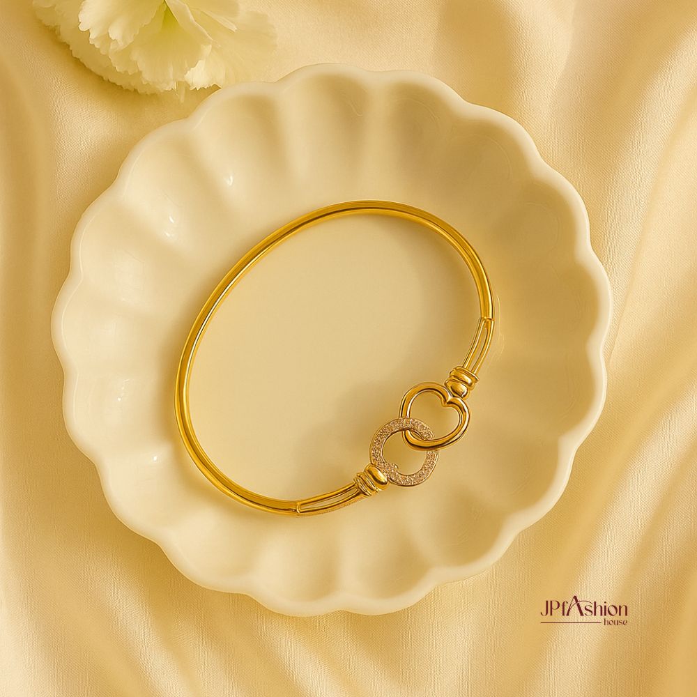 Eternal Heart Link Bracelet for Women