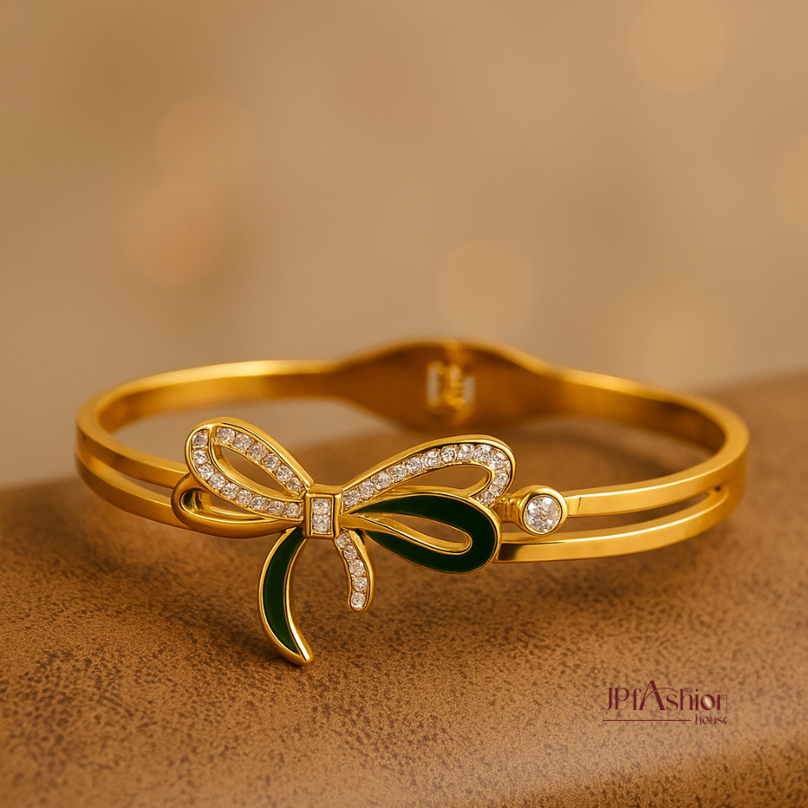 Daisy Sparkle Bangle Bracelet