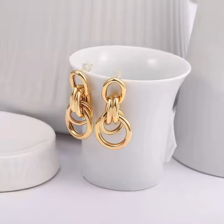 Trendy Golden Loop Cascade Earrings For Women